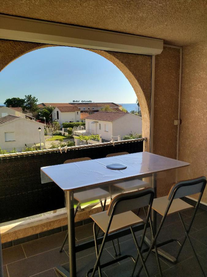 Studio A 100M De La Plage Et De La Piscine Сервион Екстериор снимка