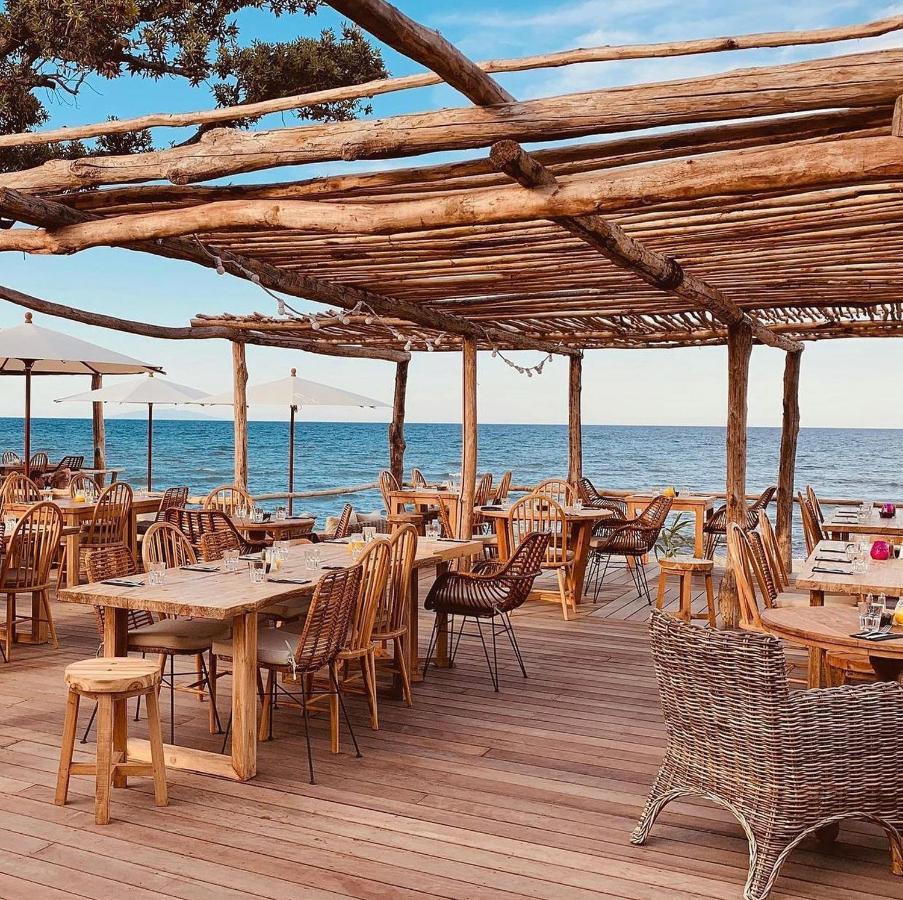 Studio A 100M De La Plage Et De La Piscine Сервион Екстериор снимка